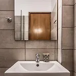 Mike's 尼欧波洛伊